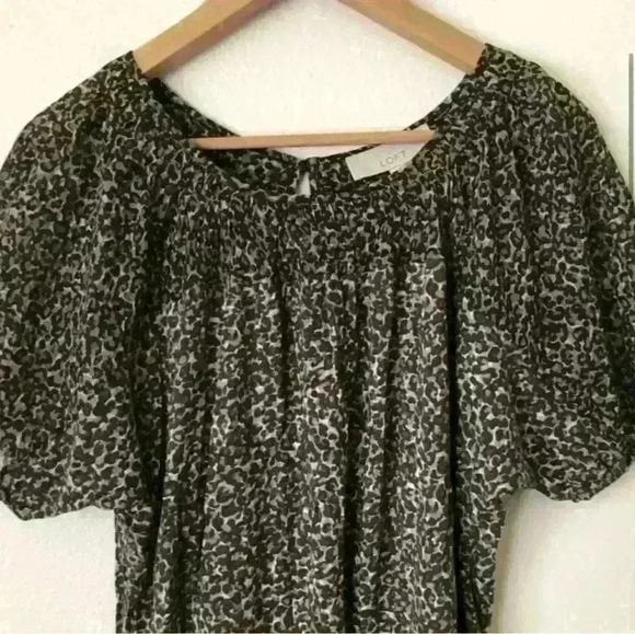 🌻Ann Taylor LOFT Leopard Animal Print Semi Sheer Puff Sleeve Top Tan Black - Picture 3 of 5